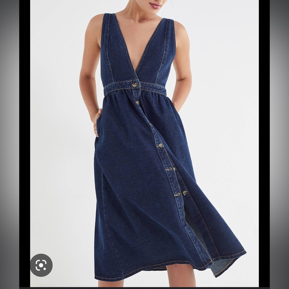 UO Dani Denim Midi